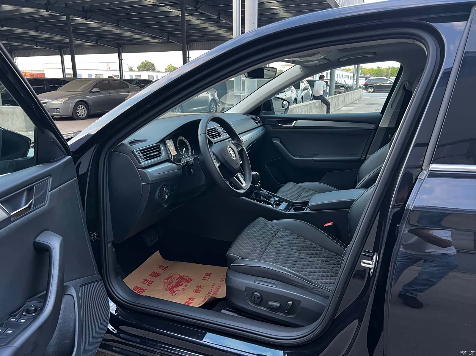 Skoda Superb, 2018 4