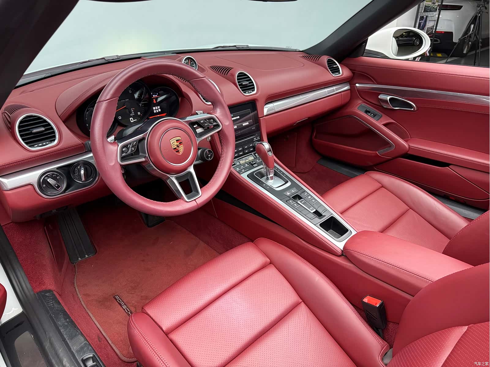 Porsche Boxster, 2024 4