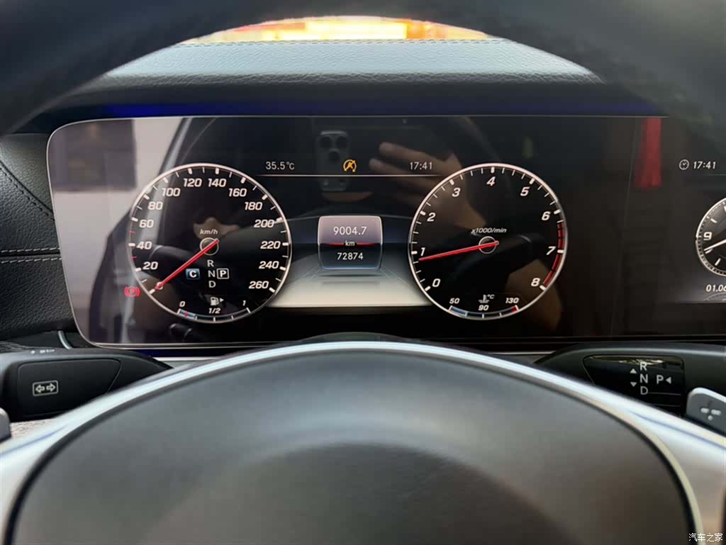Mercedes-Benz E-Class, 2018 3