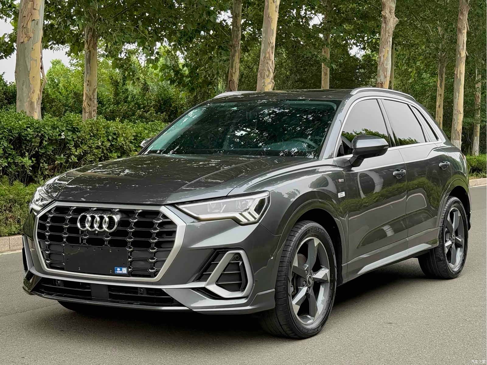 Audi Q3, 2022 1