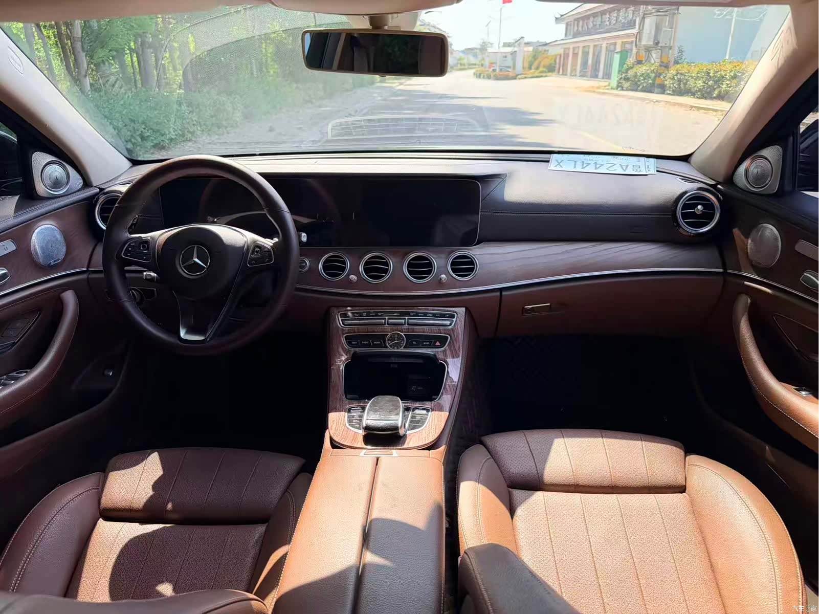 Mercedes-Benz E-Class, 2018 9