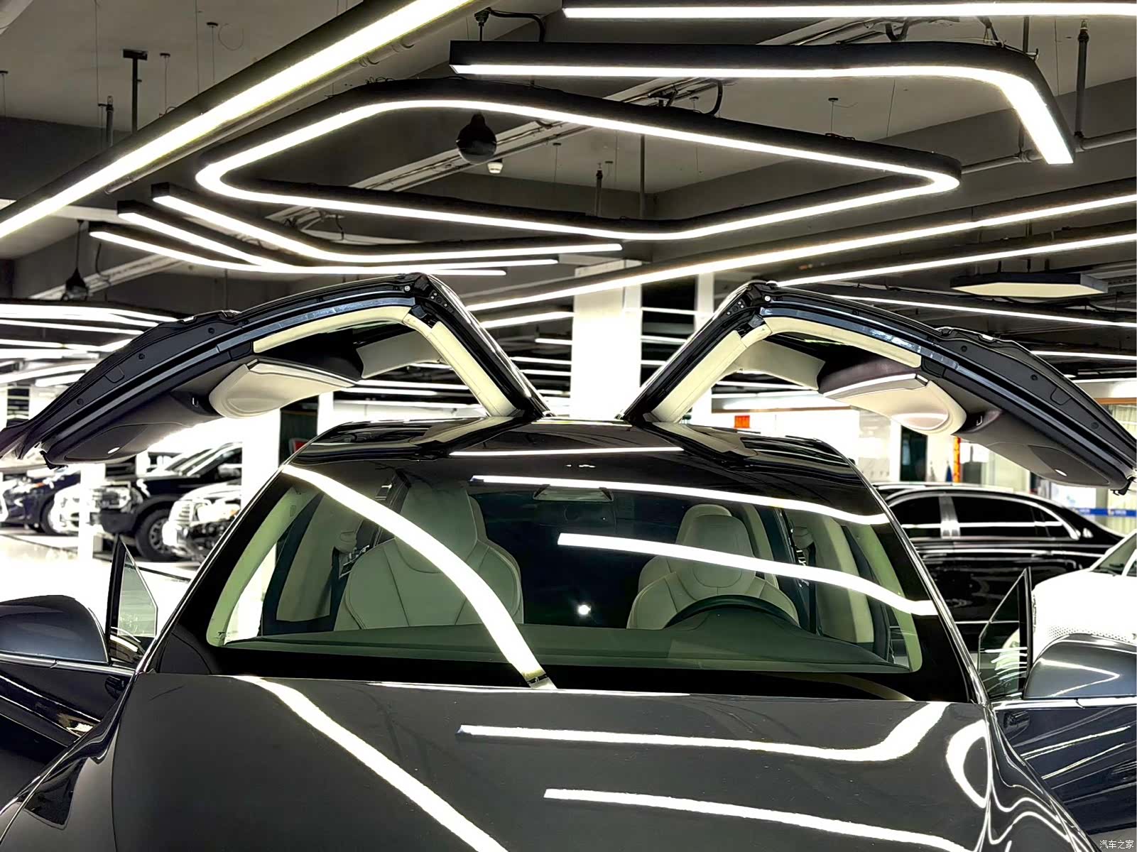 Tesla Model X, 2018 15