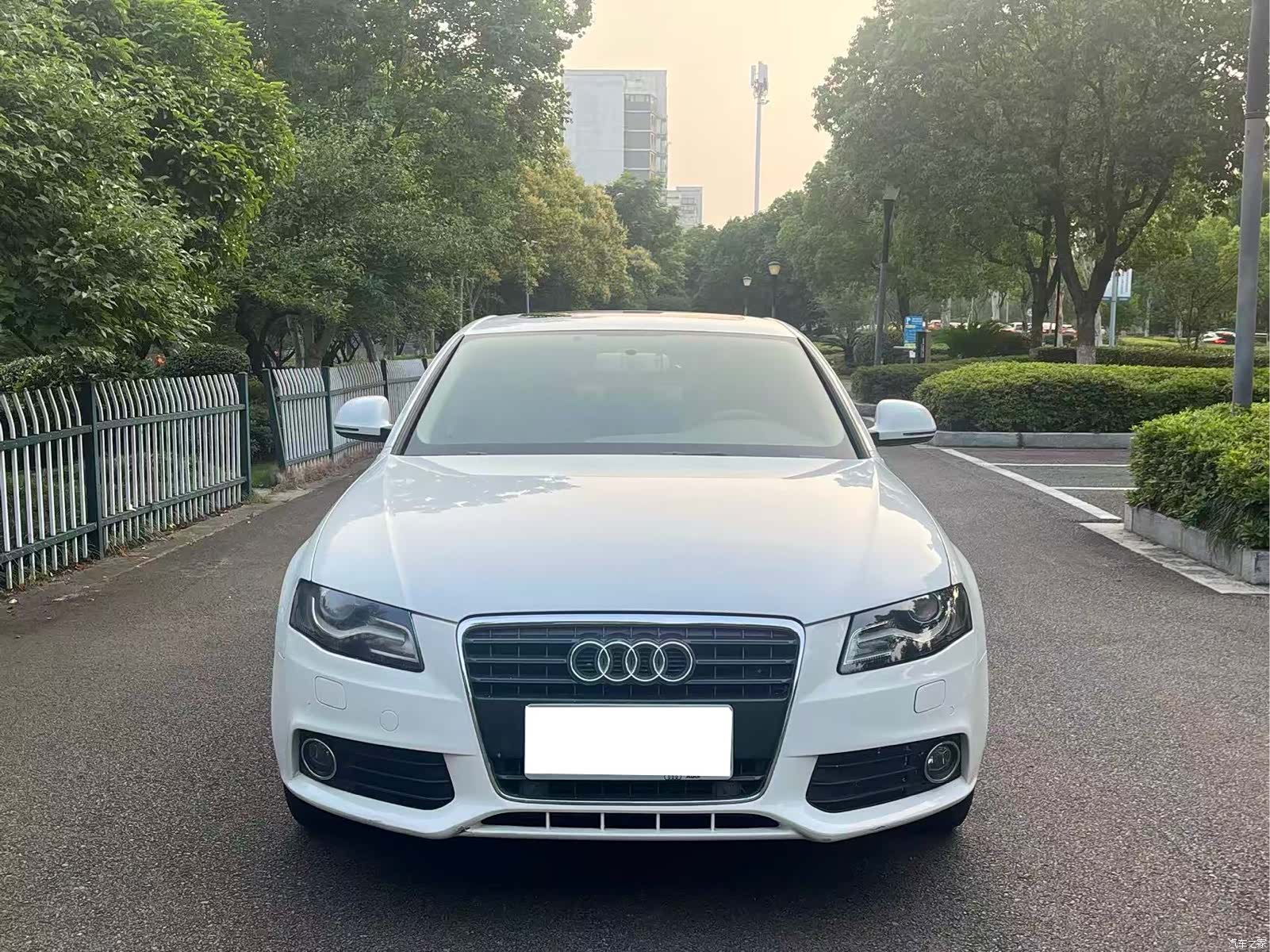 Audi A4L, 2011 2