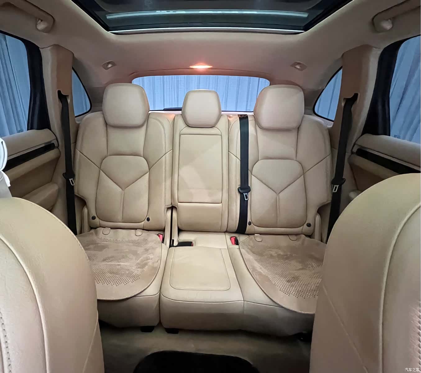 Porsche Cayenne, 2015 9