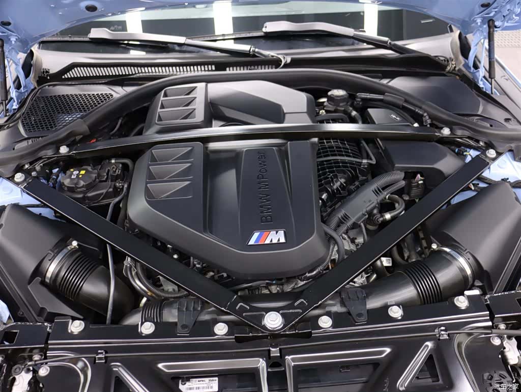 BMW M2, 2025 29
