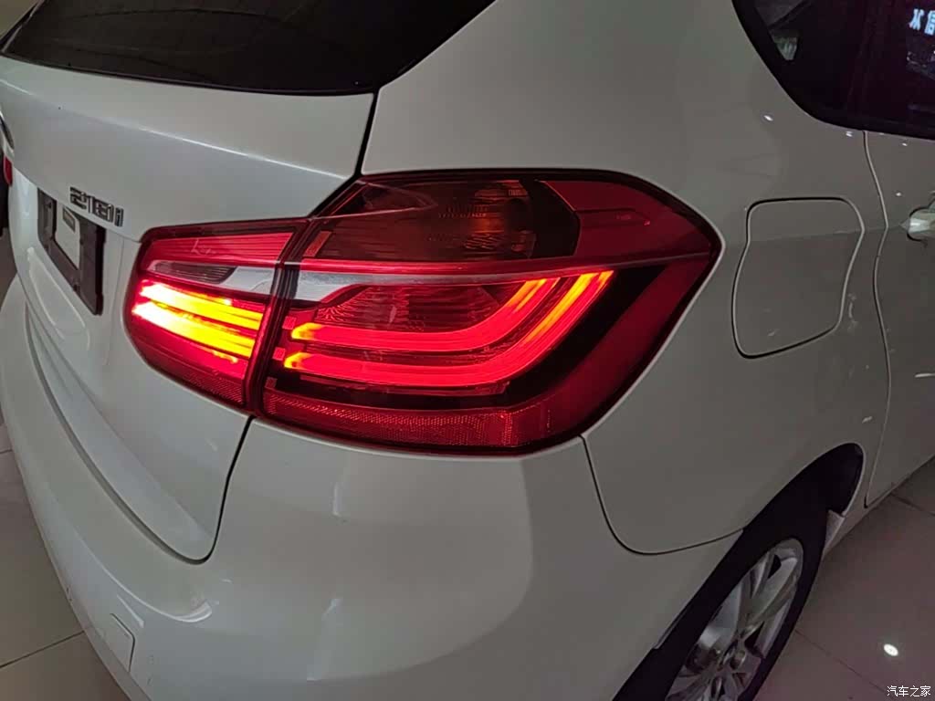 BMW 2 Series, 2018 8