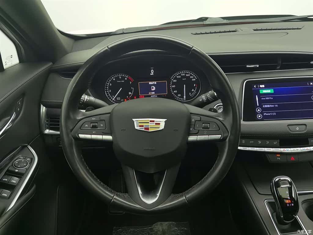 Cadillac XT4, 2020 11