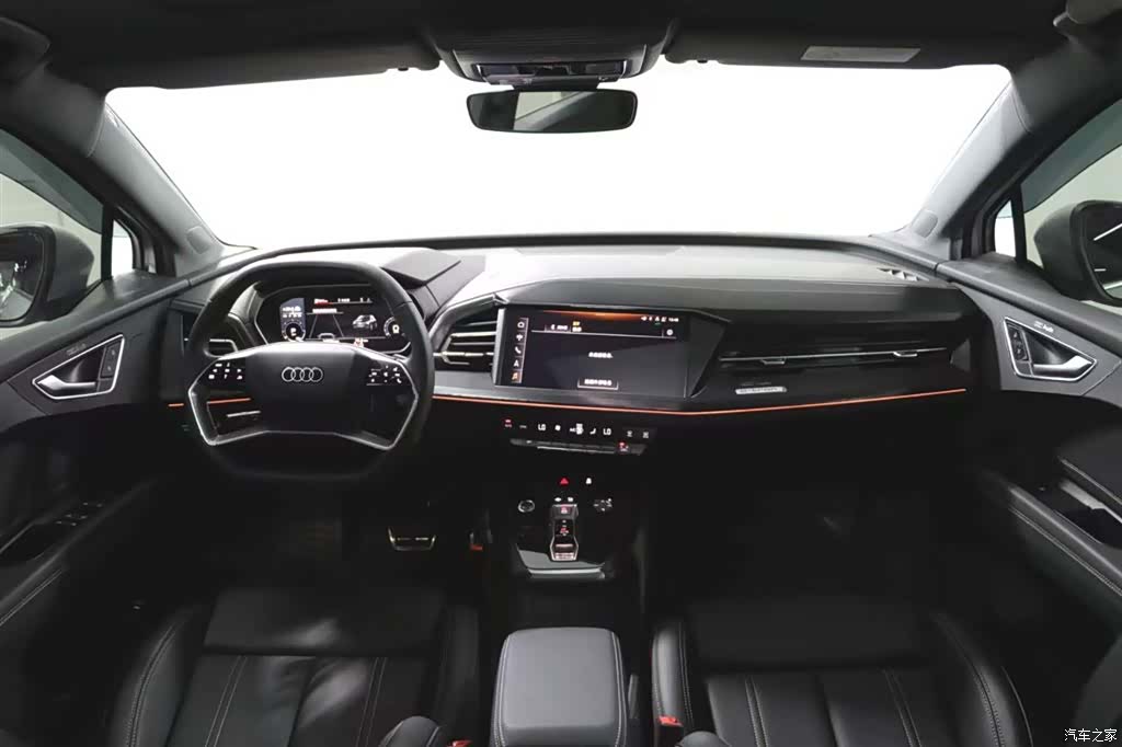 Audi Q4 e-tron, 2024 10