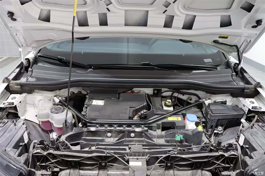 Audi Q4 e-tron, 2024 17