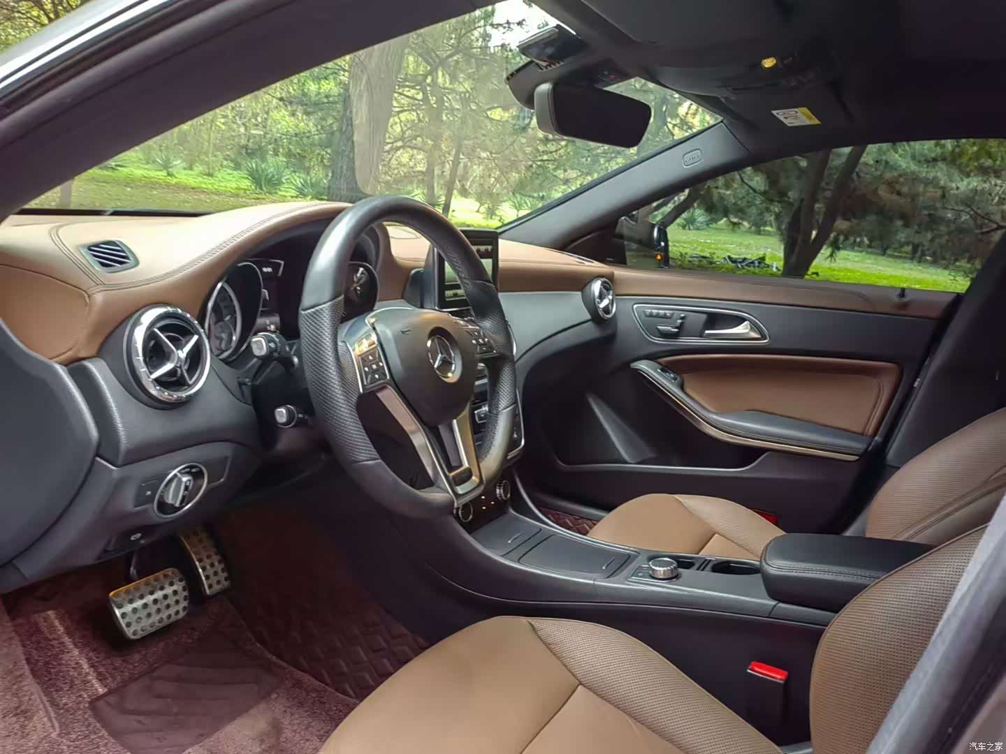 Mercedes-Benz CLA, 2014 4