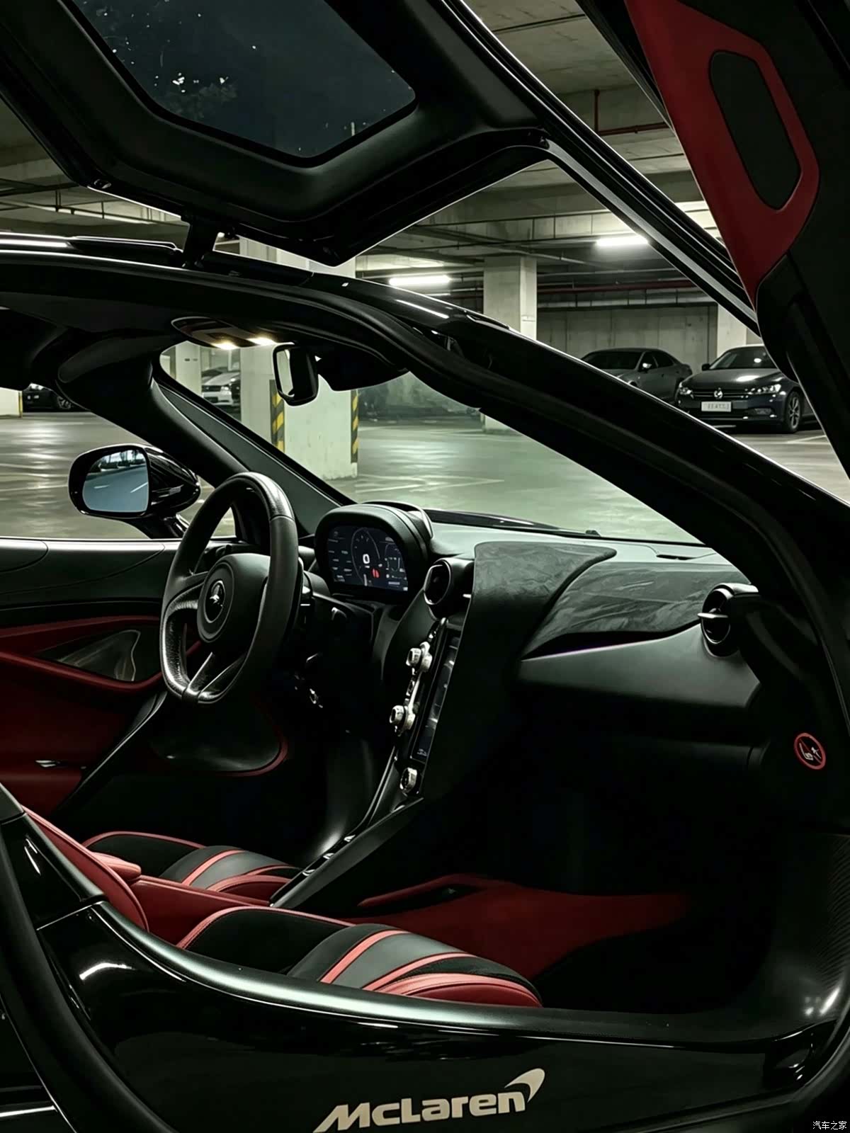 McLaren 720S, 2020 7