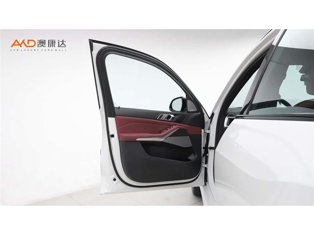 BMW X5, 2024 10