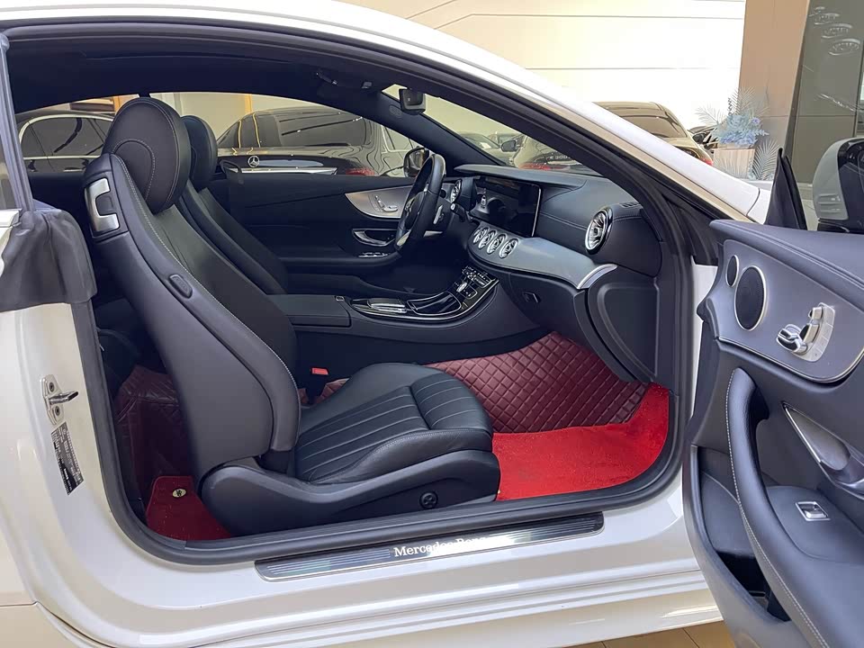 Mercedes-Benz E-class Mercedes-Benz E-class
