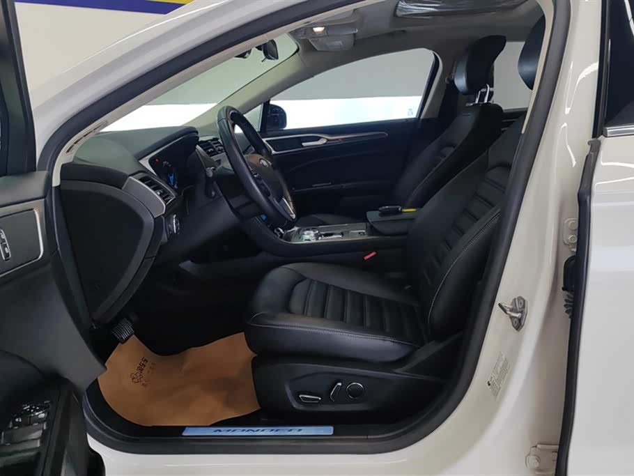 Ford Mondeo Ford Mondeo