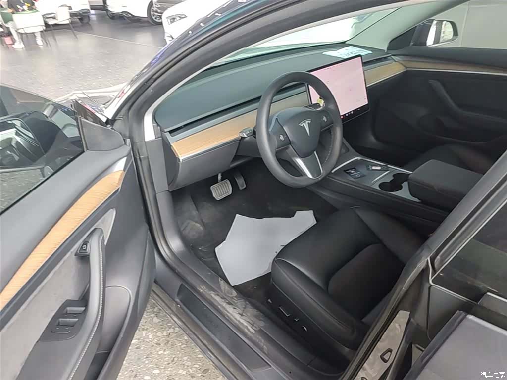 Tesla Model 3, 2021 16