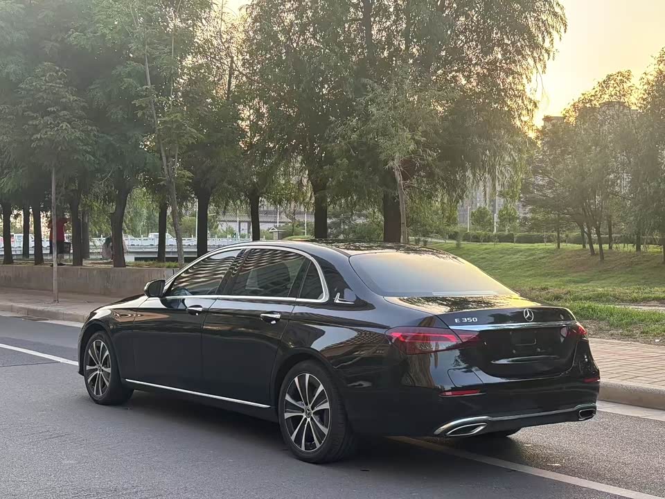 Mercedes-Benz E-class Mercedes-Benz E-class