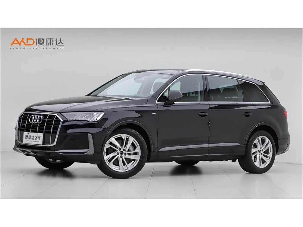 Audi Q7, 2024 1