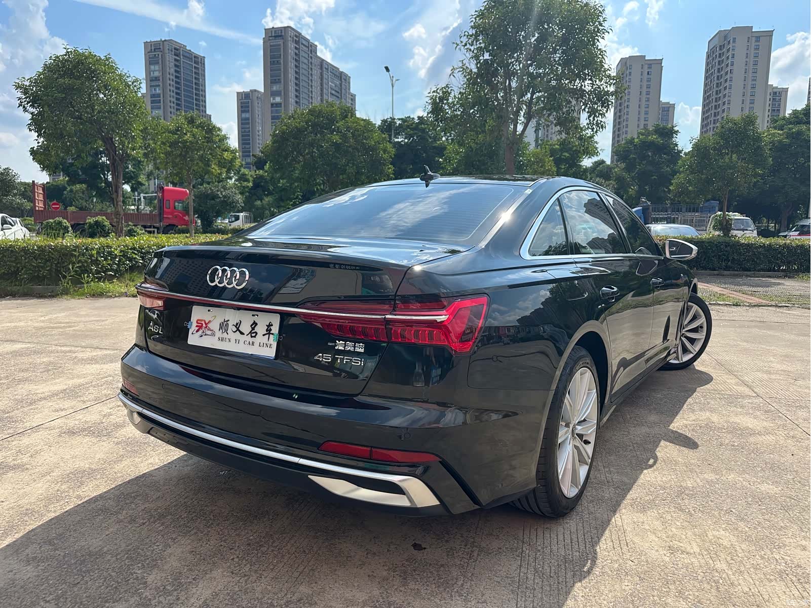 Audi A6L, 2023 все фото