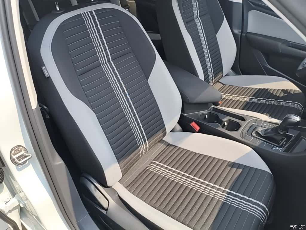 Volkswagen Bora, 2023 25