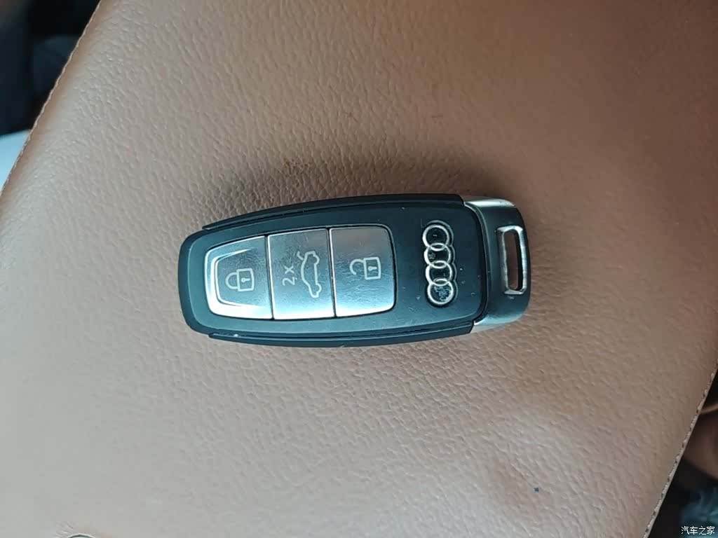 Audi A6L, 2020 9