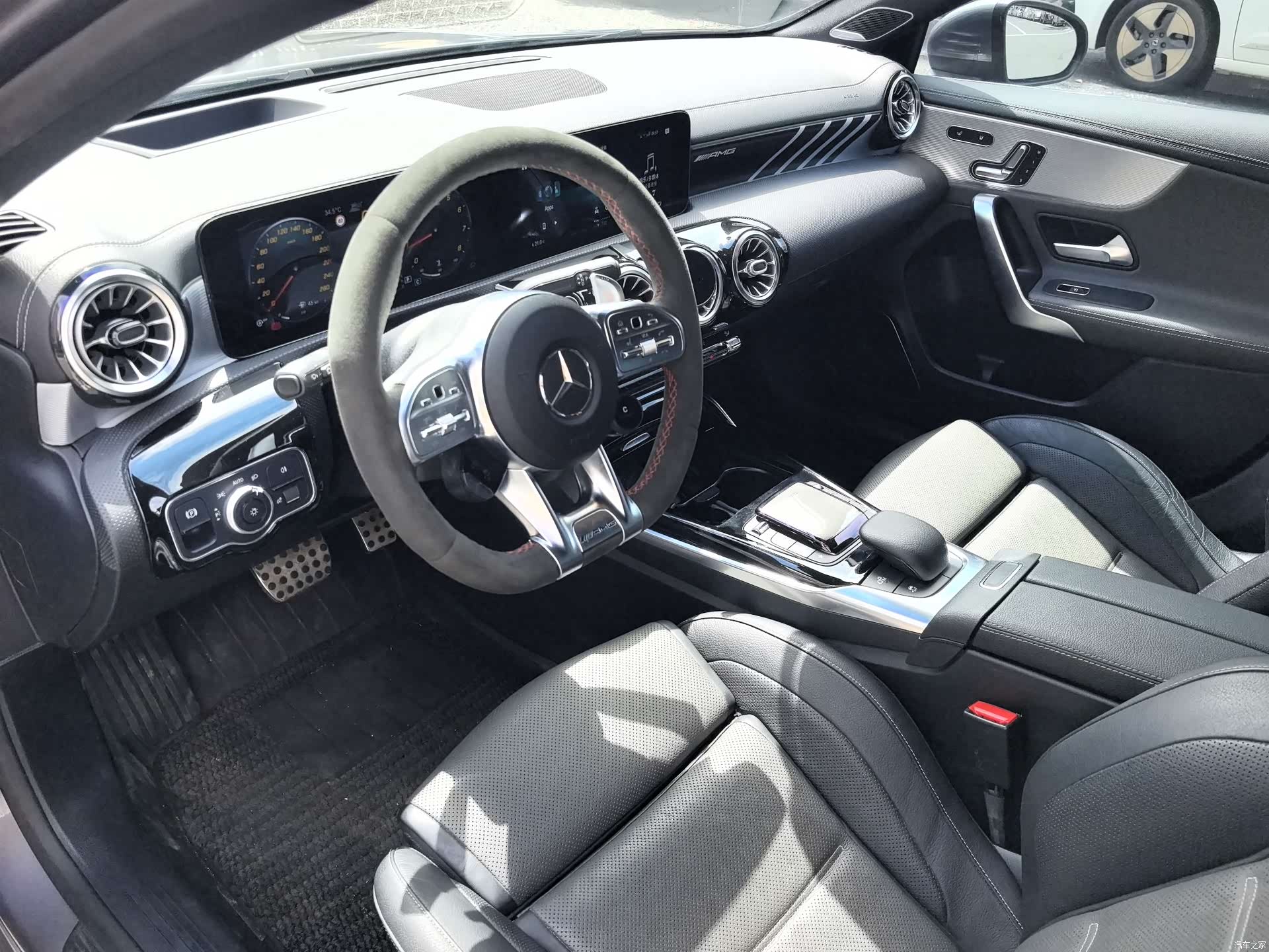 Mercedes-Benz A-Class, 2021 12