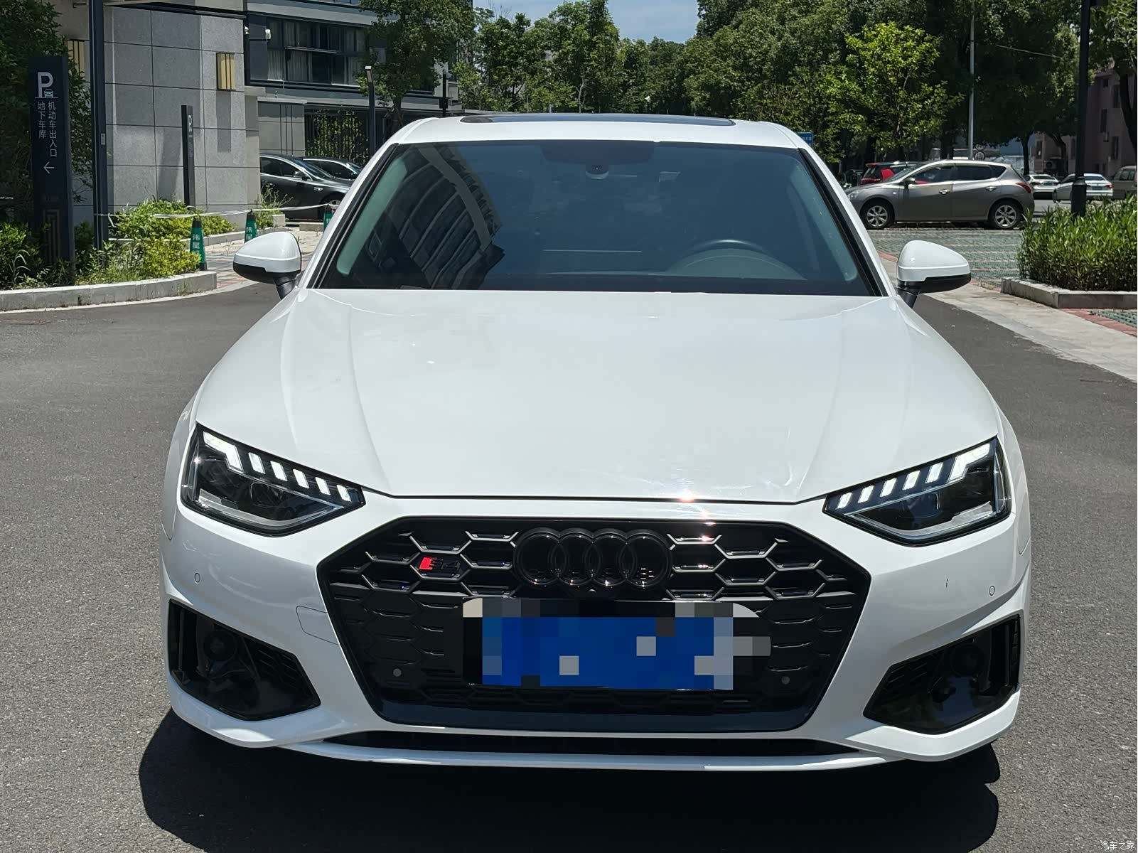 Audi A4L, 2022 2
