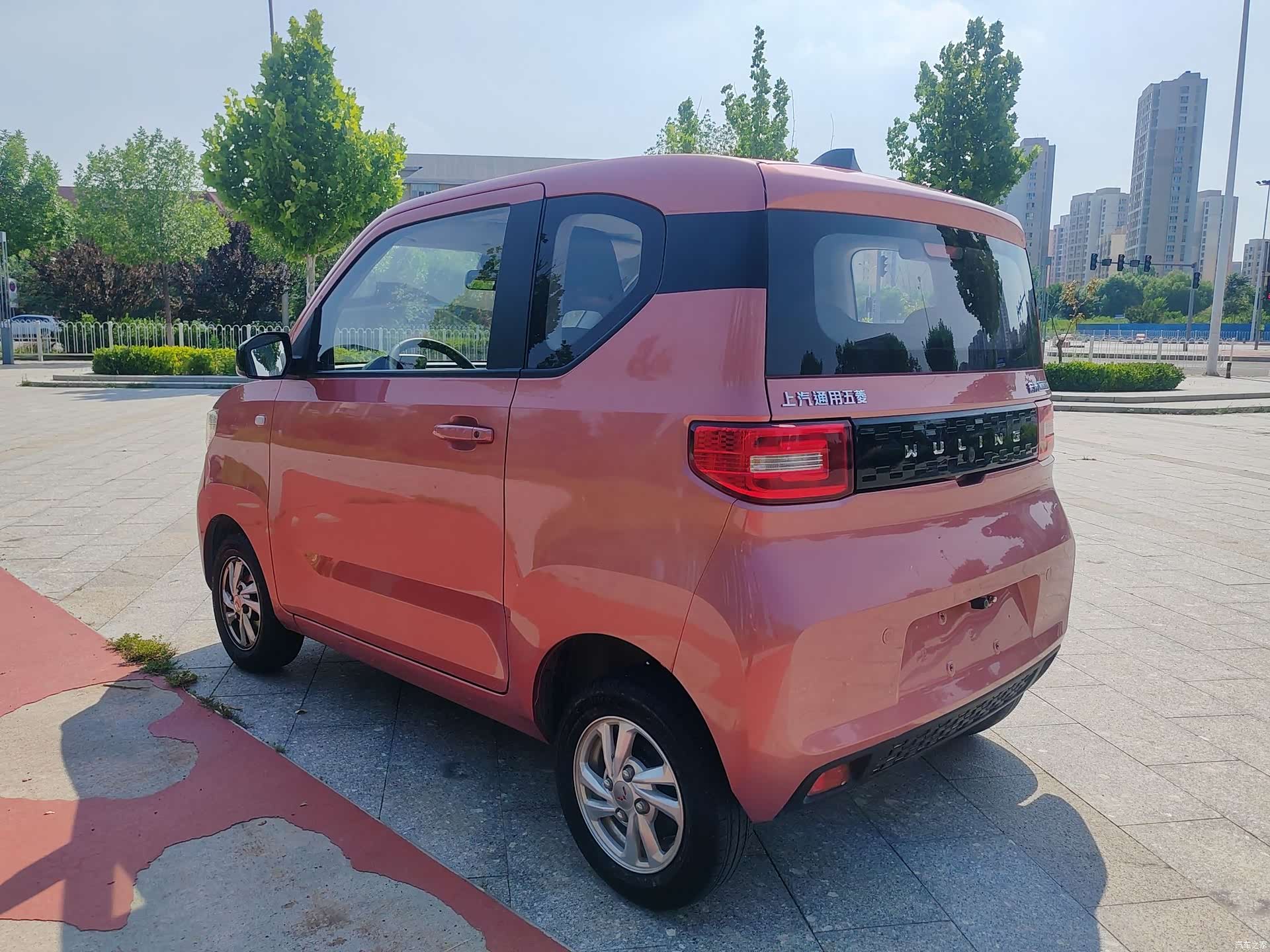 Wuling MINIEV, 2020 7