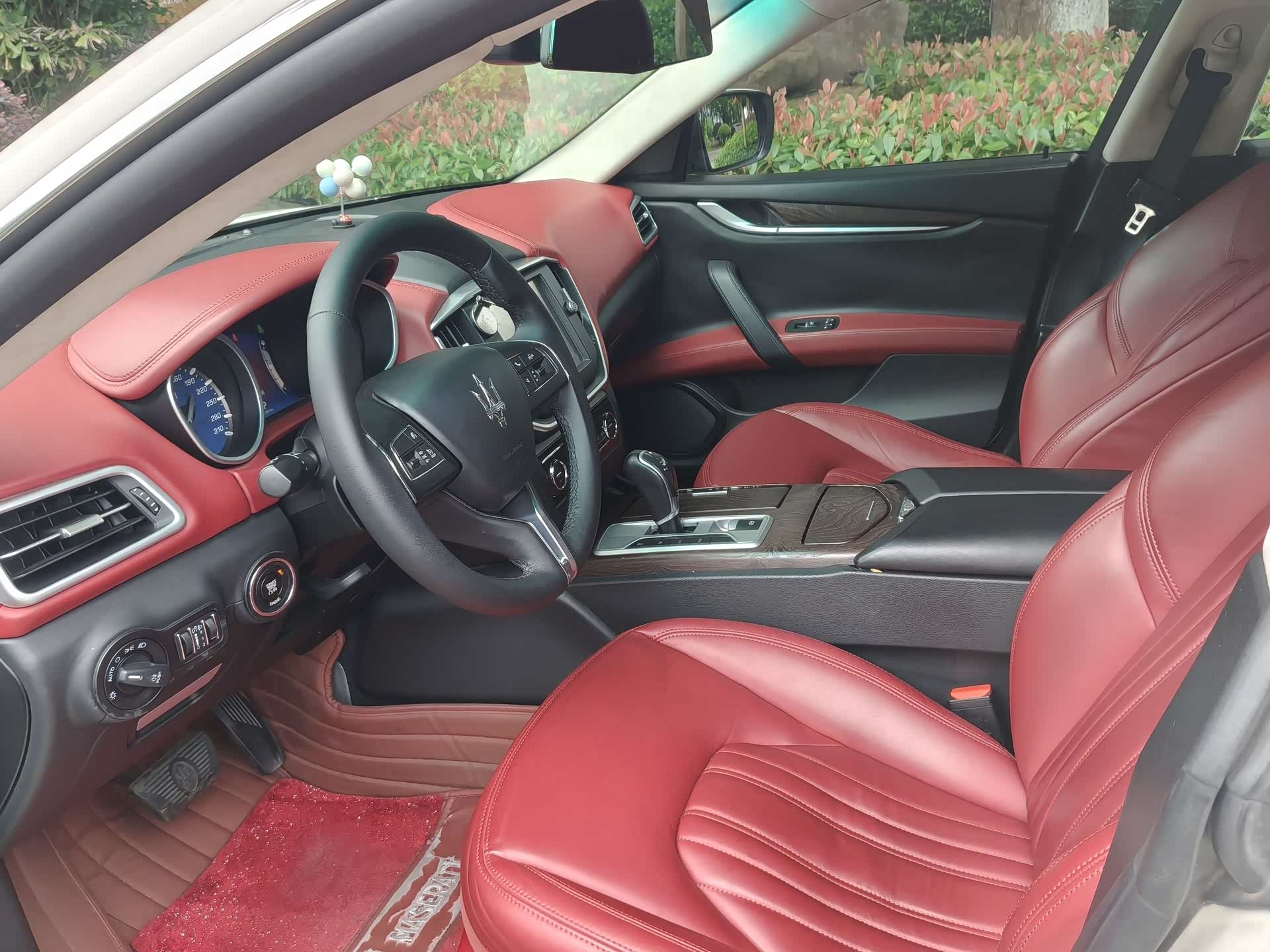Maserati Ghibli, 2016 9