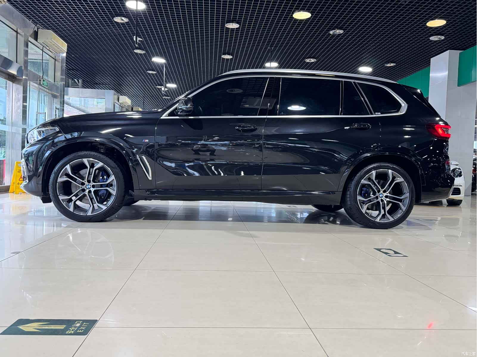 BMW X5, 2023 4