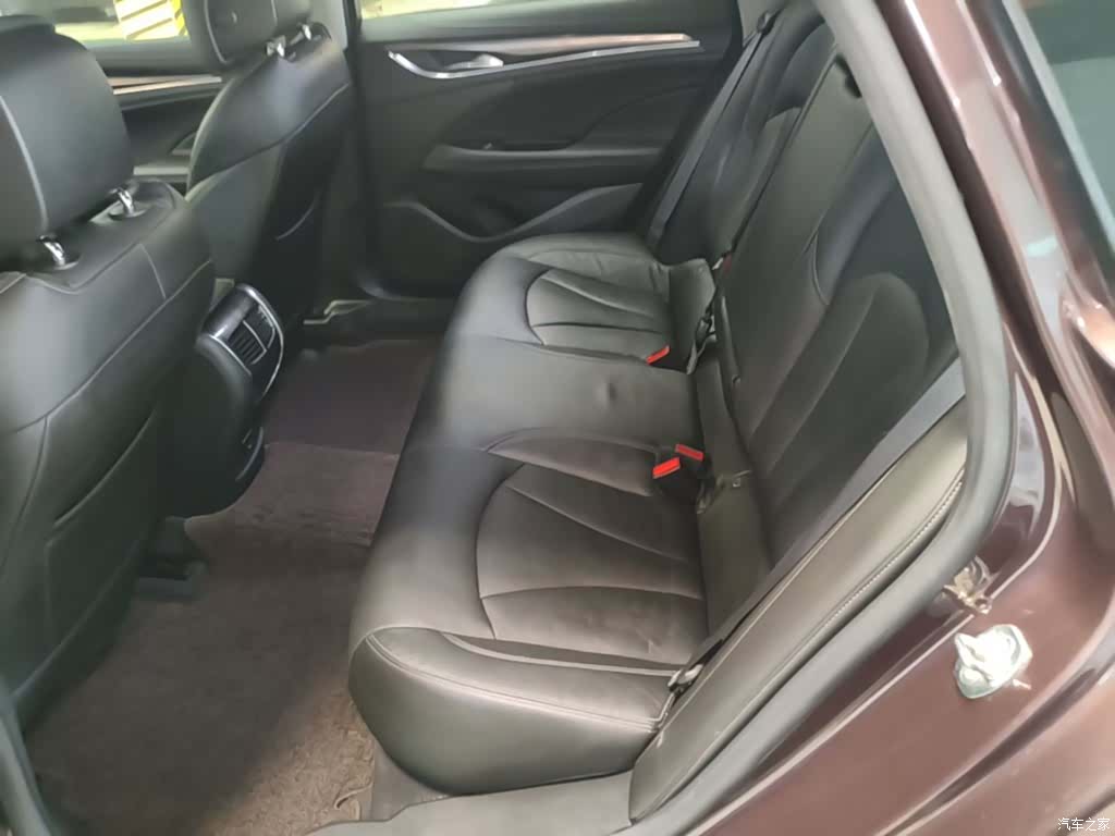 Buick LaCrosse, 2017 17