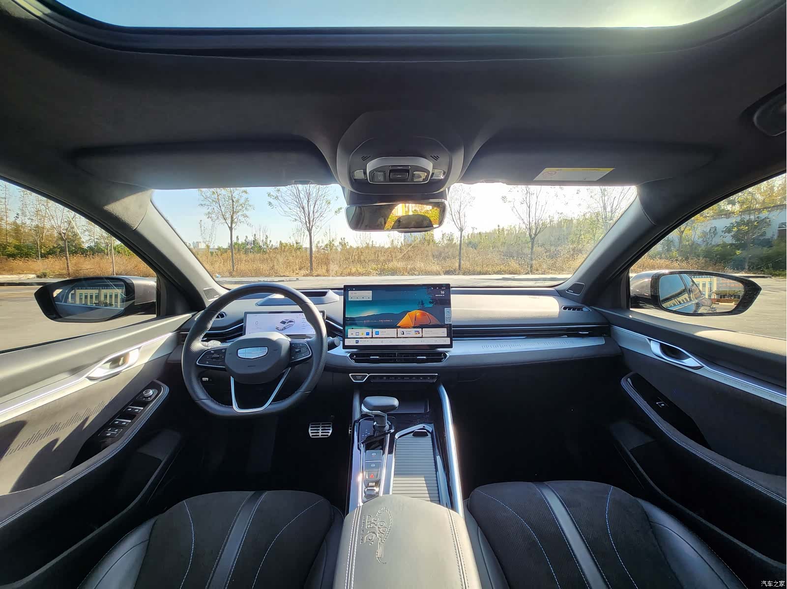 Geely Preface, 2024 15