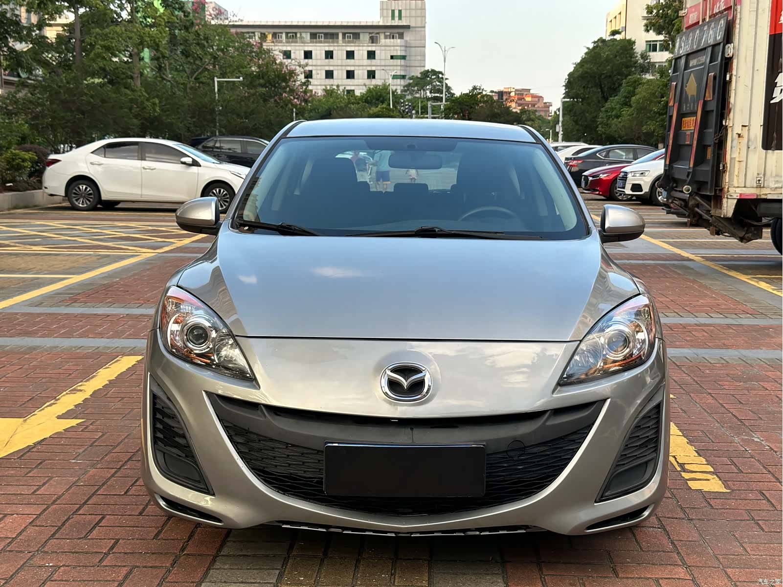 Mazda 3, 2012 1