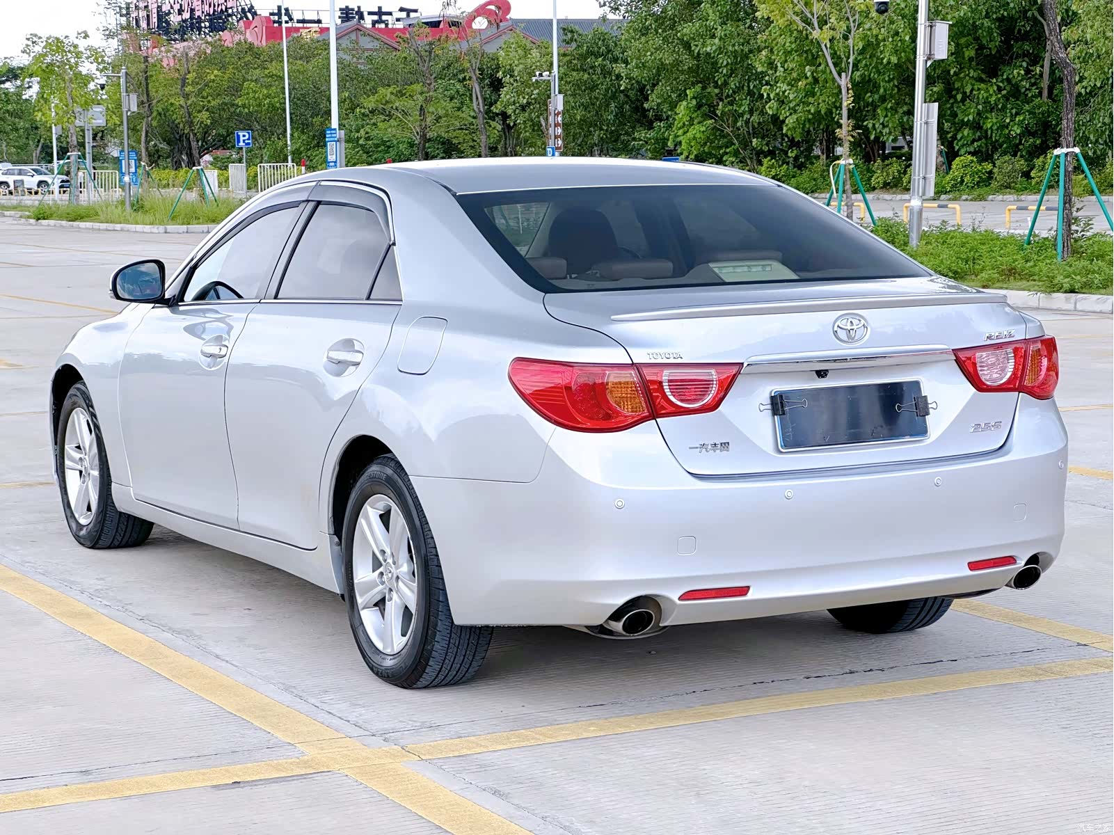 Toyota 2.5S, 2012 11