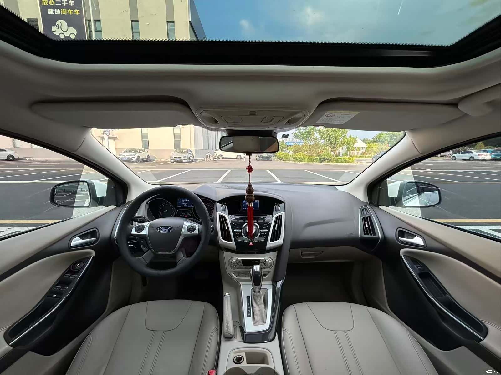 Ford Focus, 2014 6
