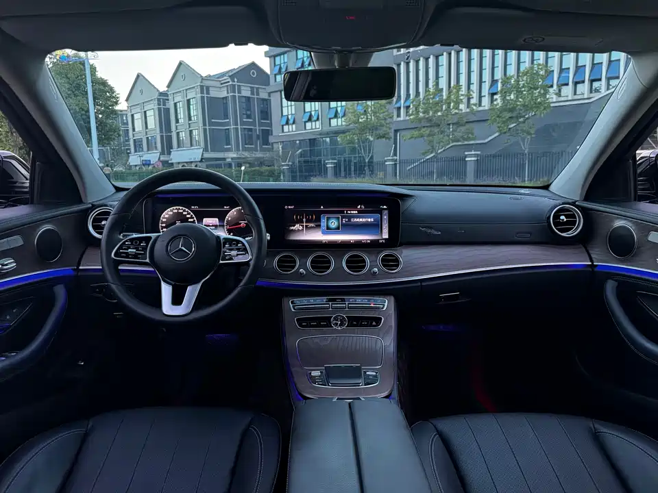 Mercedes-Benz E-class Mercedes-Benz E-class