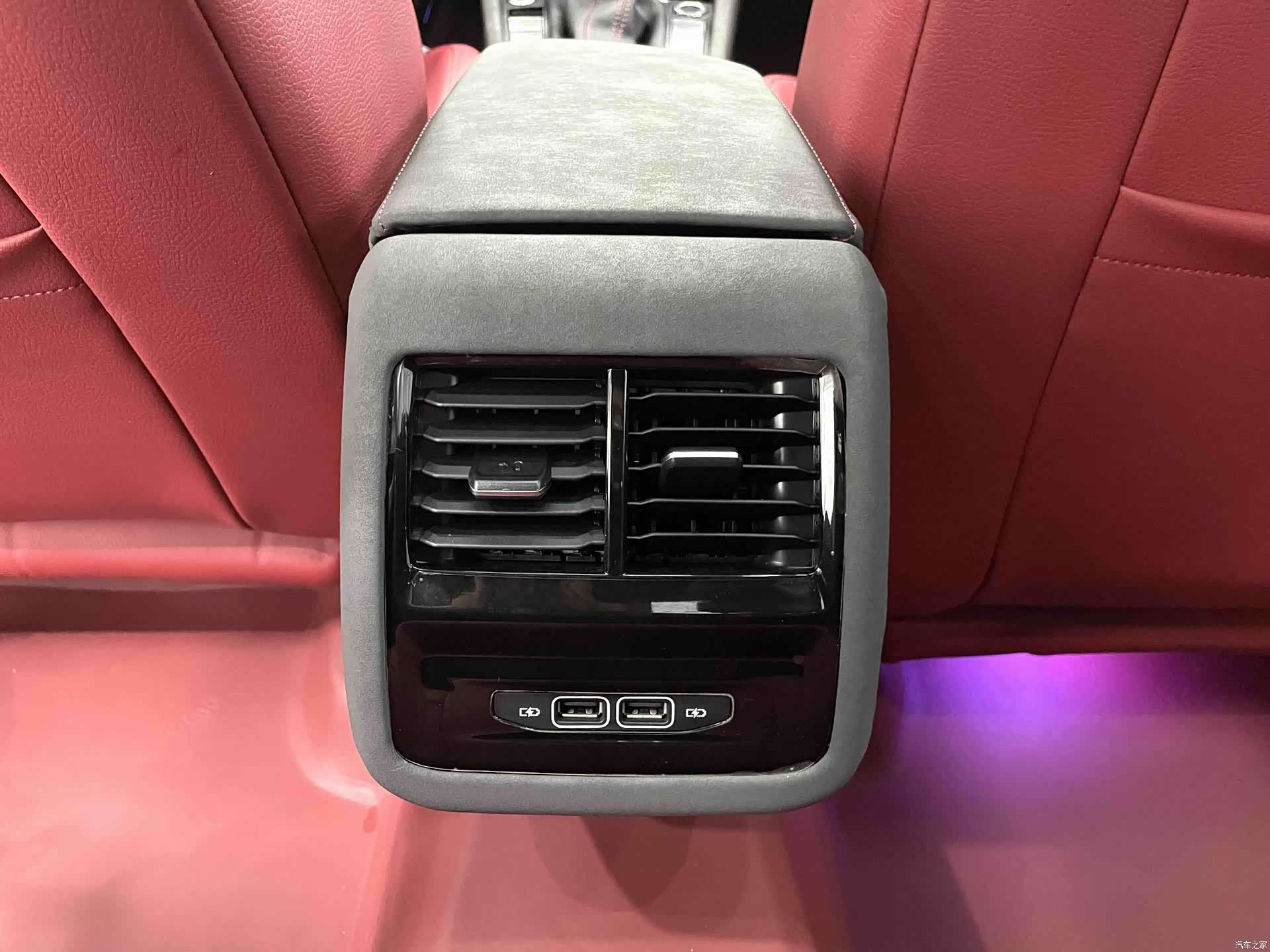 Volkswagen Sagitar, 2022 12