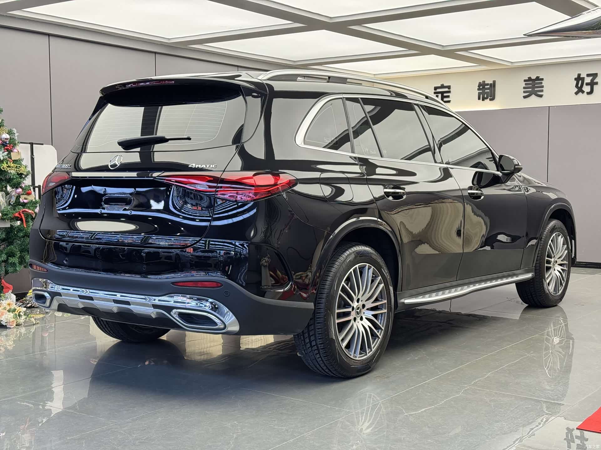 Mercedes-Benz GLC, 2024 12