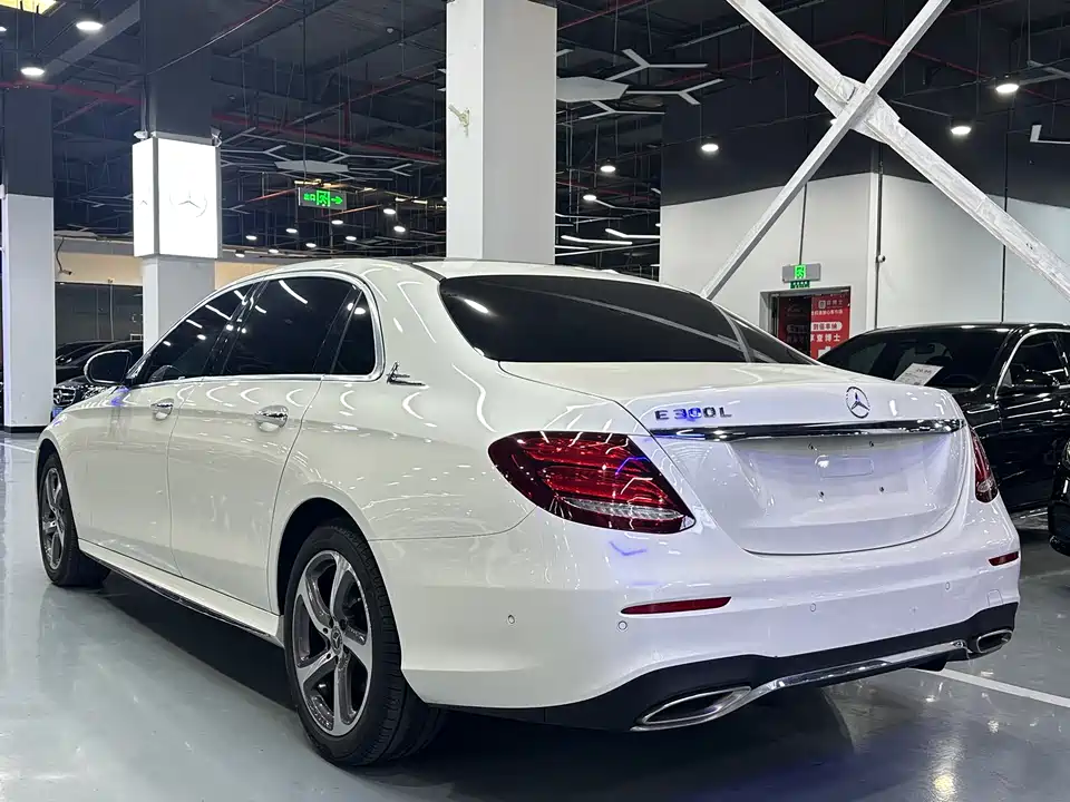 Mercedes-Benz E-class Mercedes-Benz E-class