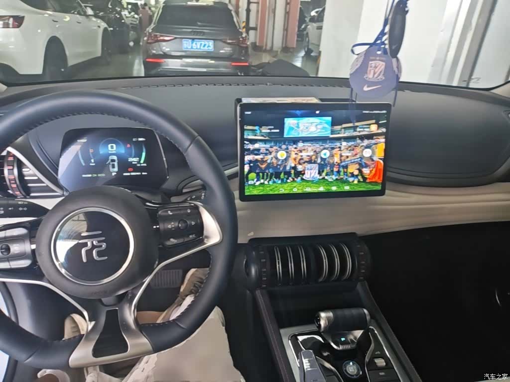 BYD Yuan, 2023 10