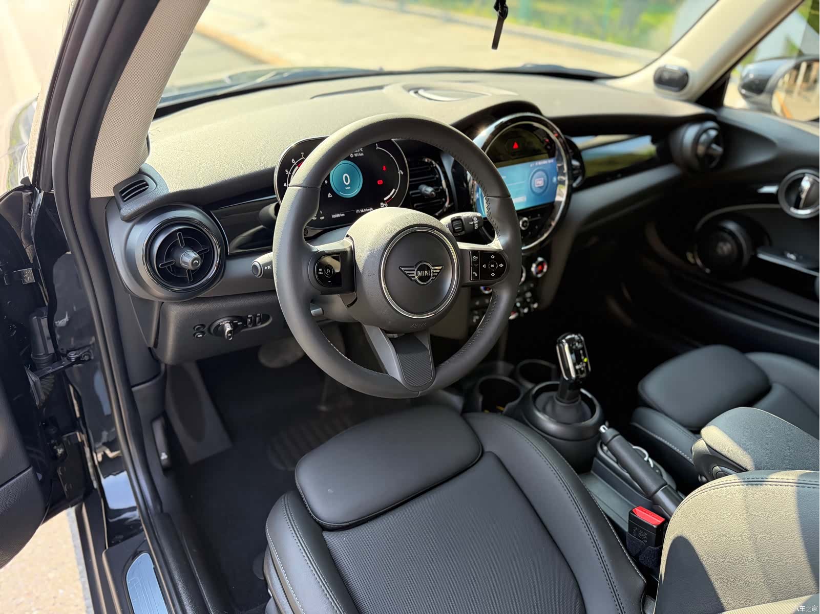 Mini Cooper, 2024 12
