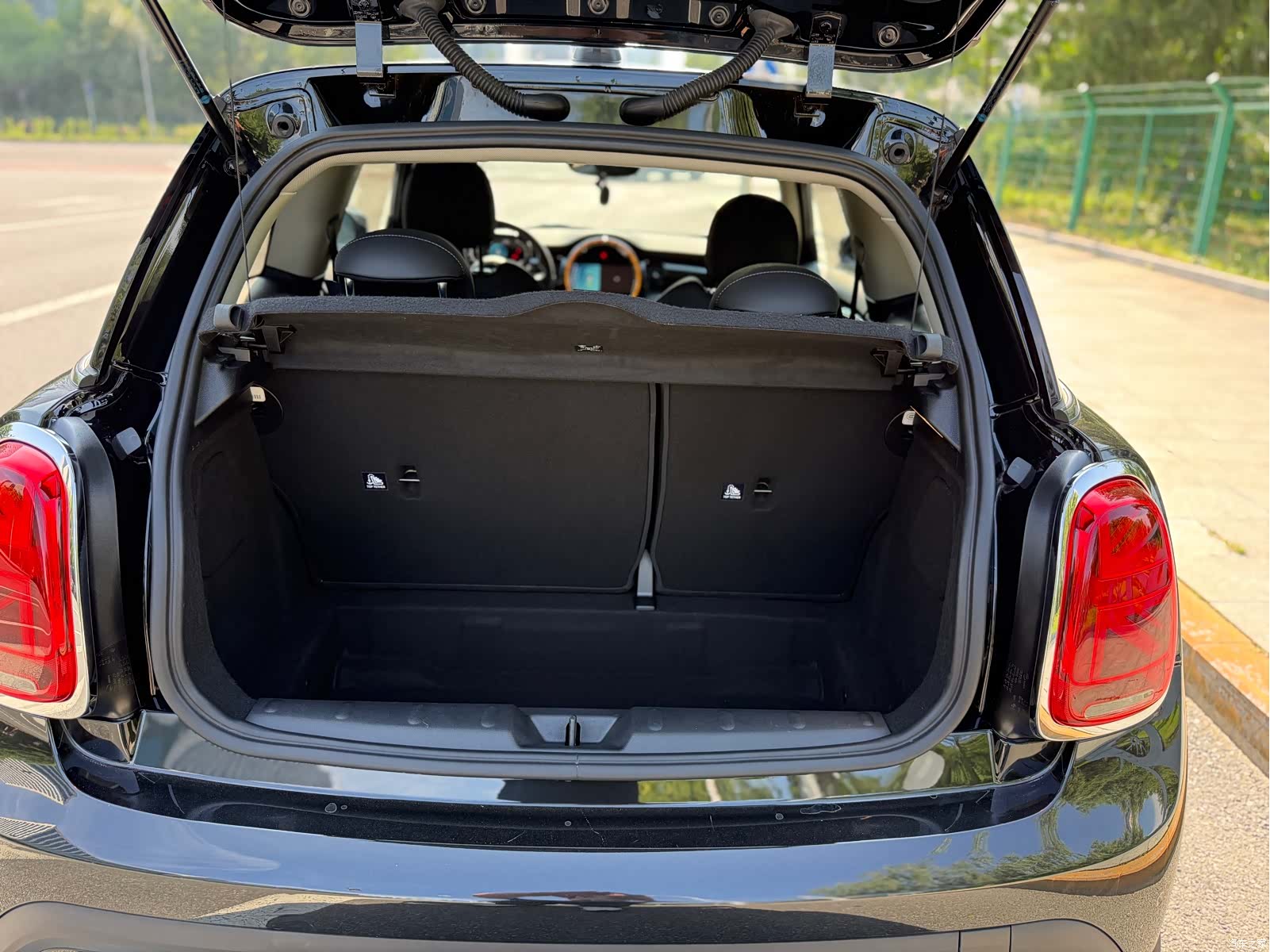 Mini Cooper, 2024 19