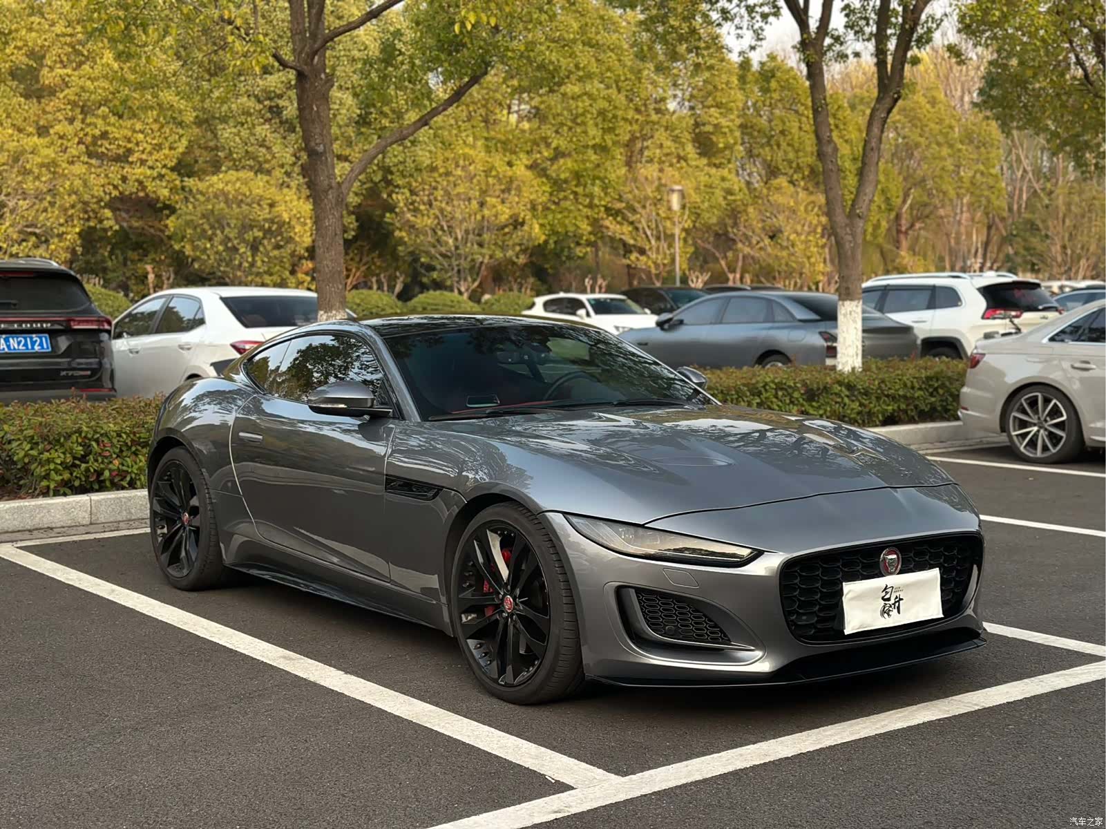Jaguar F-TYPE, 2022 3