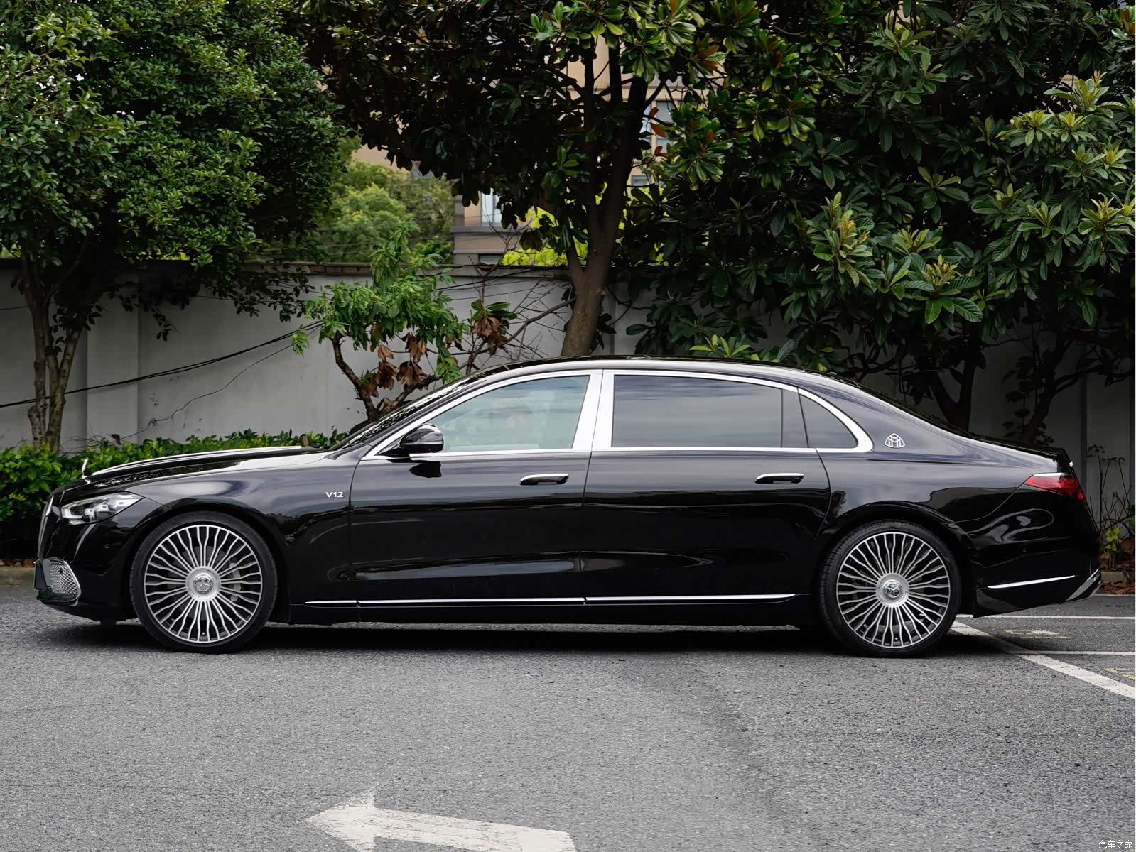 Maybach S-Class, 2021 3