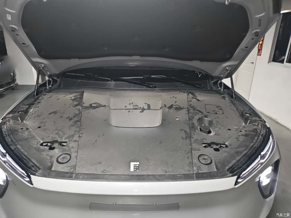 NIO ES6, 2024 20