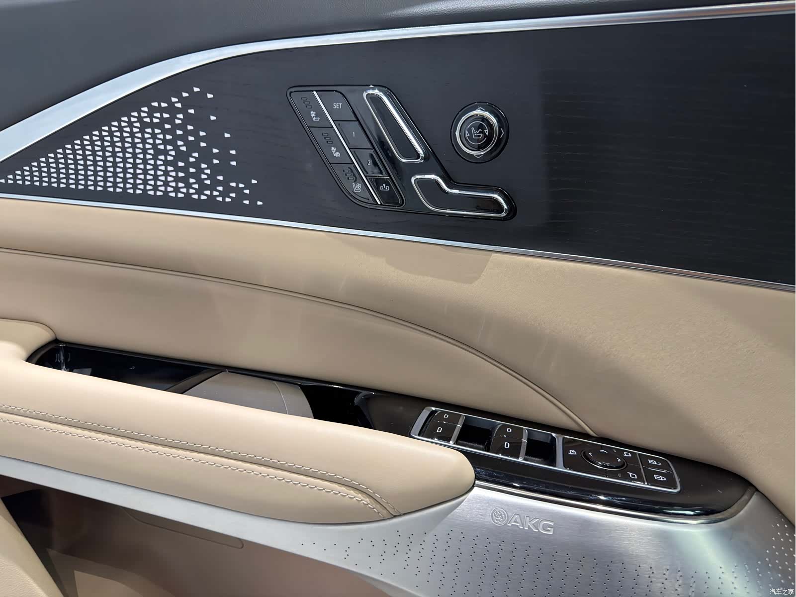 Cadillac IQ, 2023 7