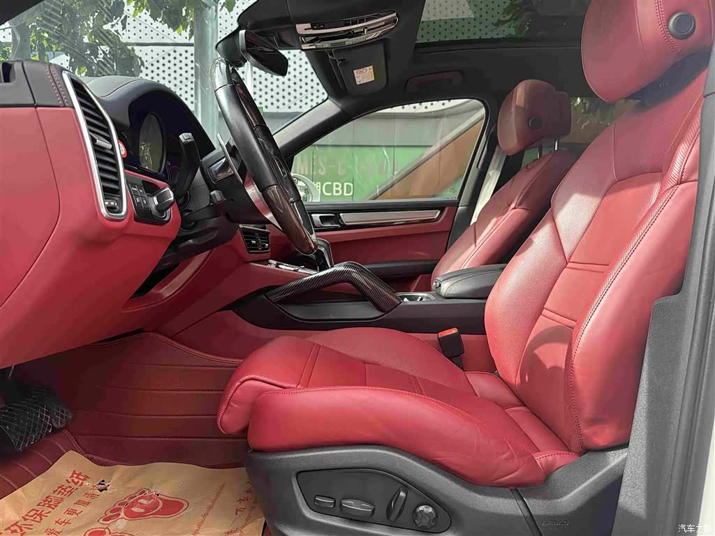 Porsche Cayenne, 2023 4
