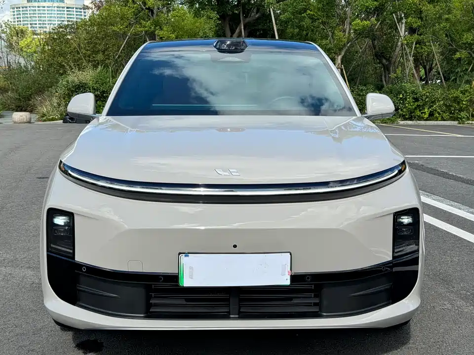 Li Auto Ideal L6