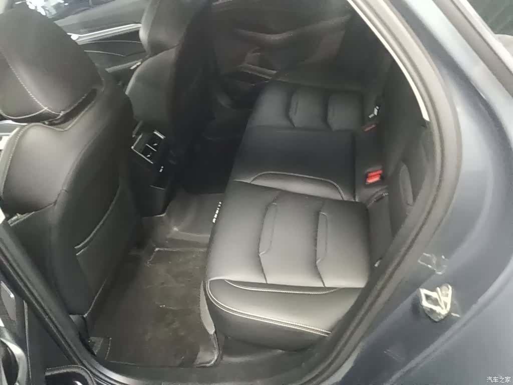 Geely Preface, 2022 17