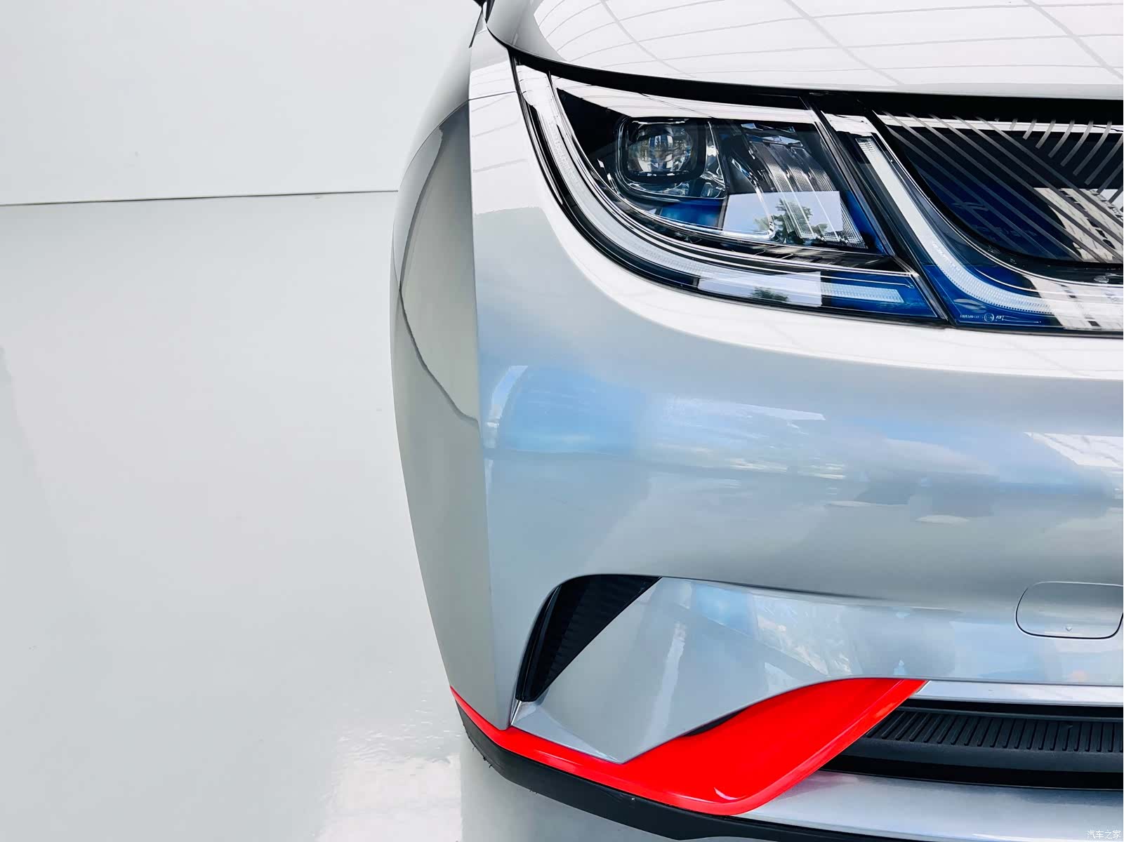 BYD Dolphin, 2023 6