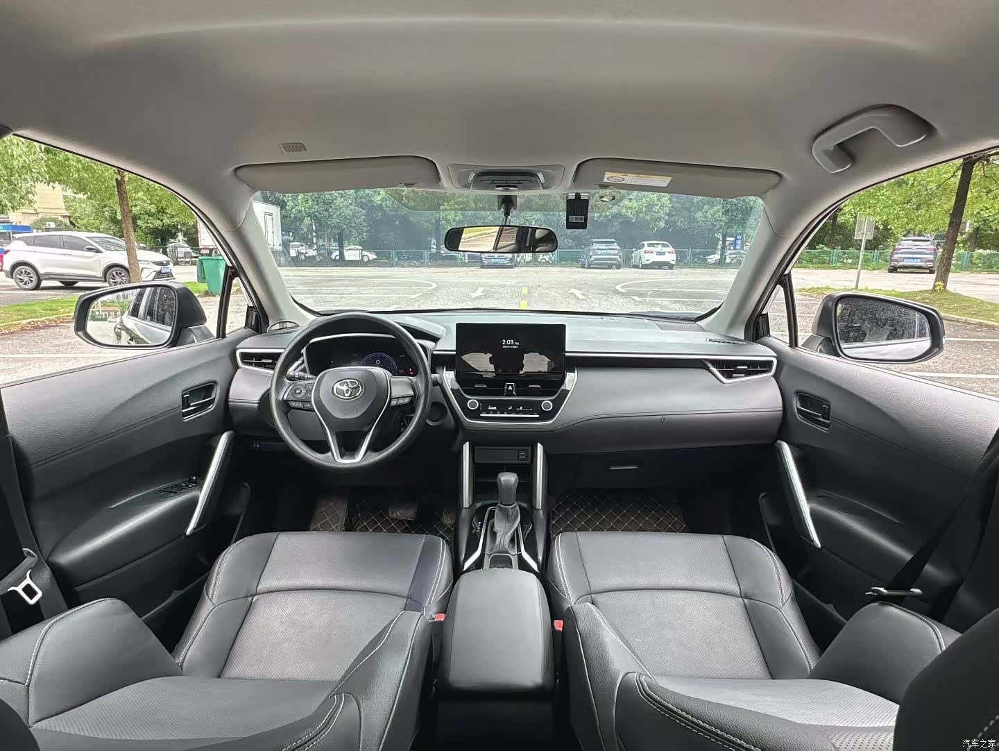 Toyota Frontlander, 2025 6